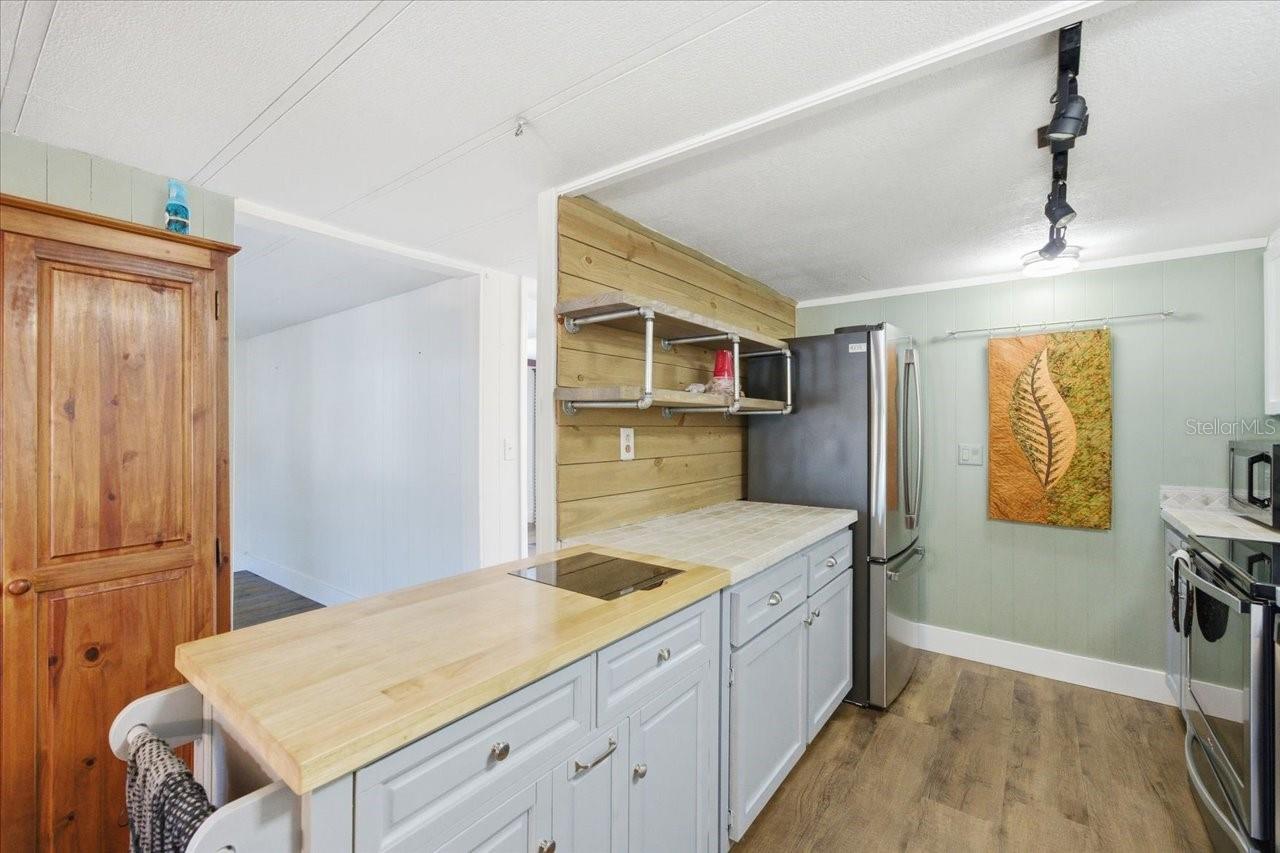 BROOKRIDGE COMM - Residential