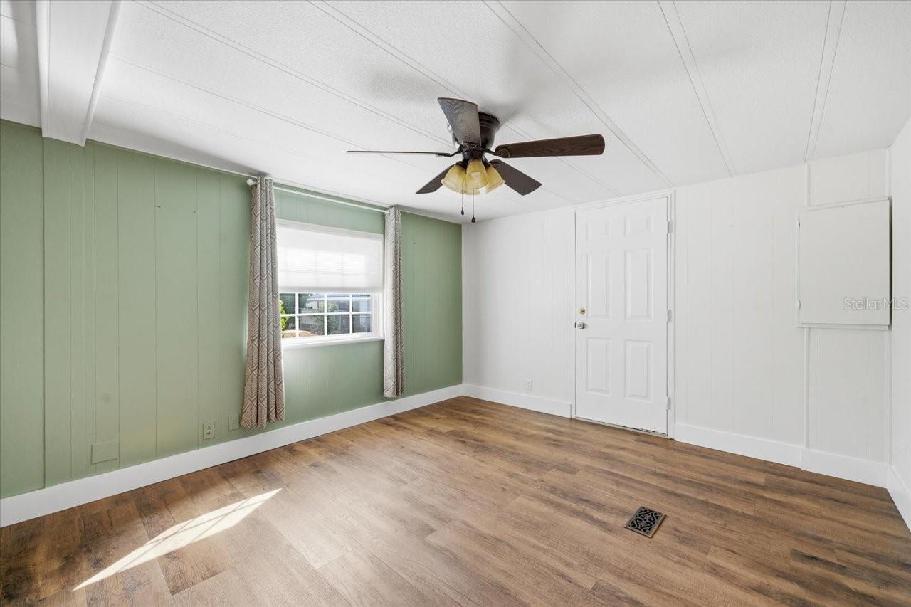 BROOKRIDGE COMM - Residential