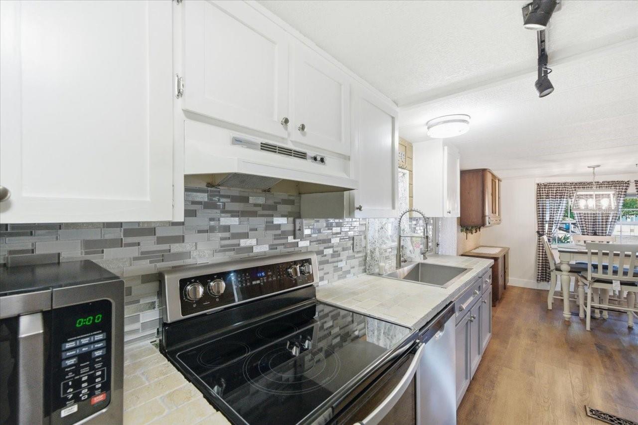 BROOKRIDGE COMM - Residential