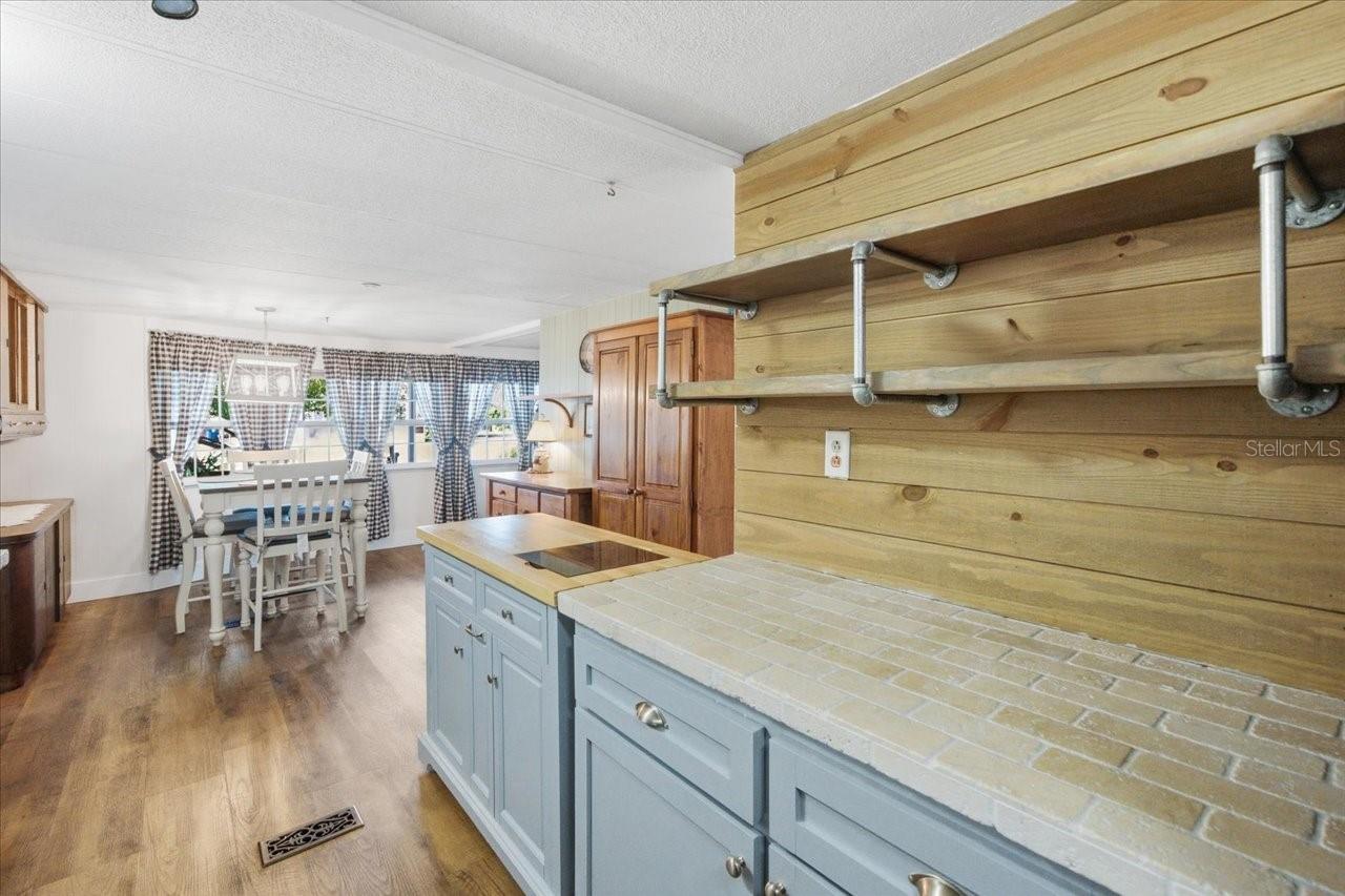 BROOKRIDGE COMM - Residential