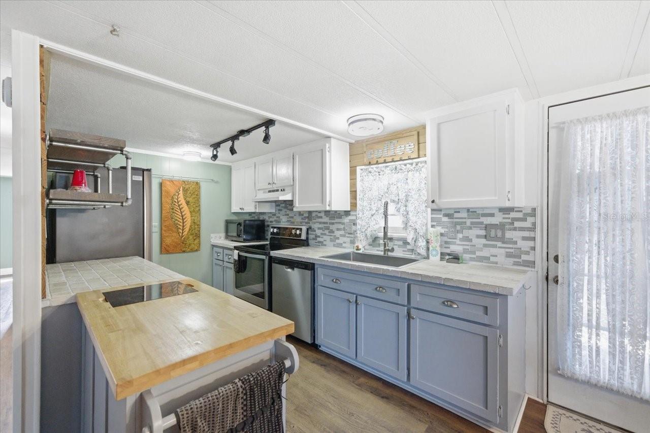 BROOKRIDGE COMM - Residential