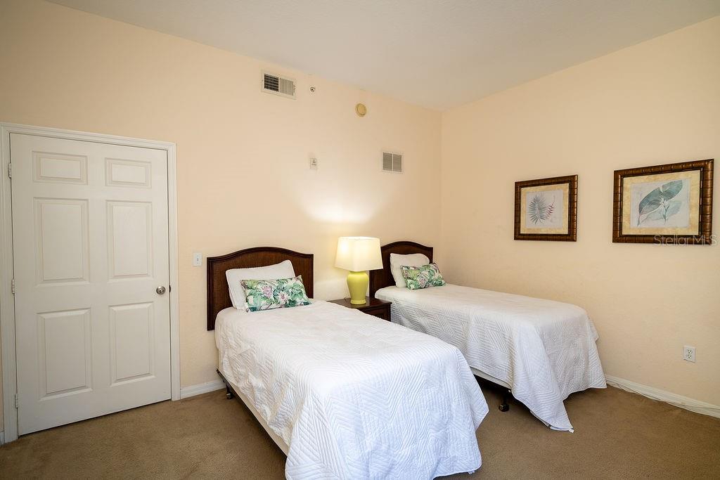 CARIBE COVE CONDO PH 2 - Residential Lease