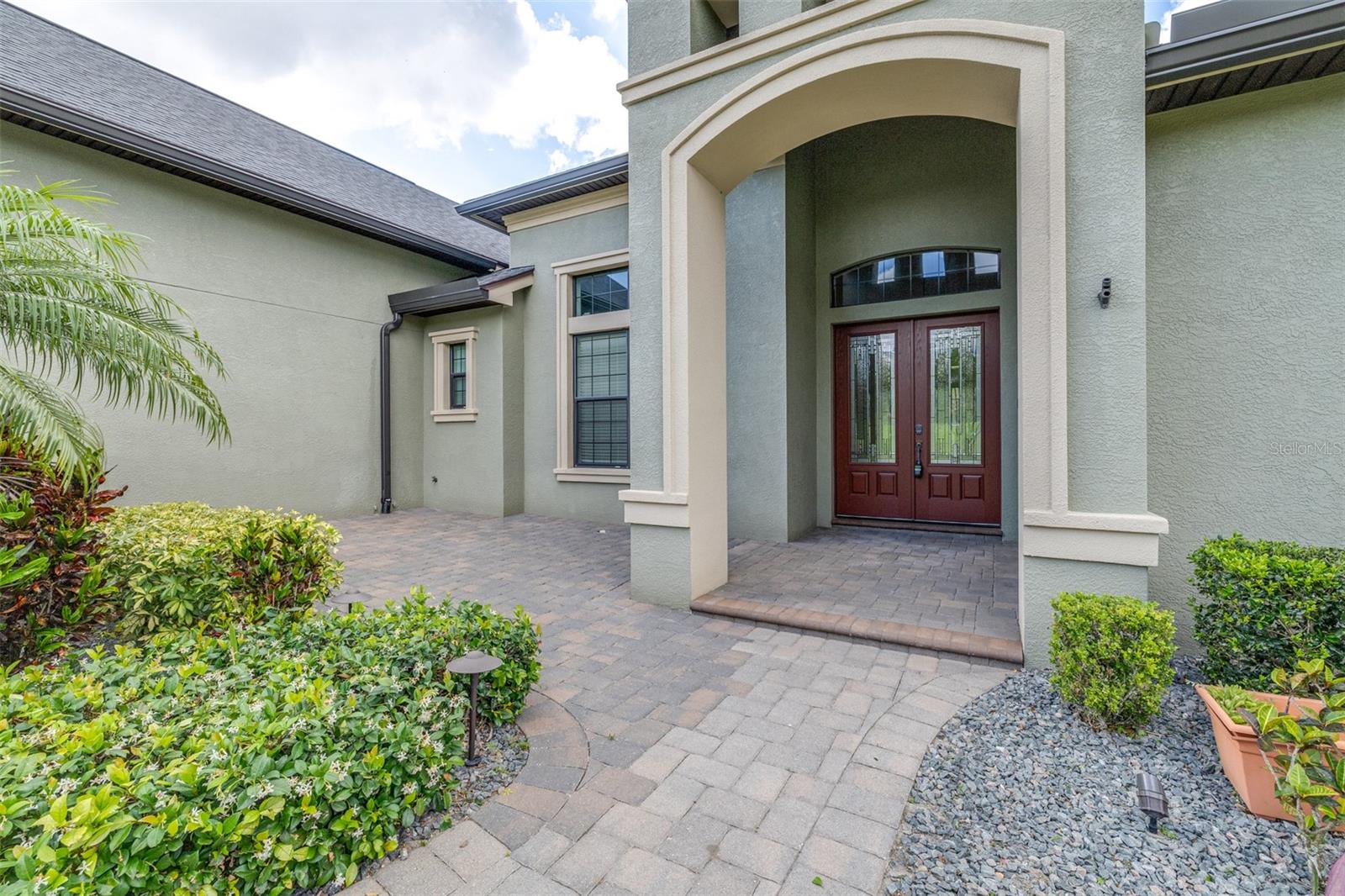 6347 ASHLEY DRIVE