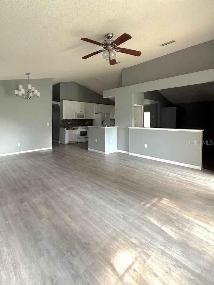 6313 LIVEWOOD OAKS DRIVE