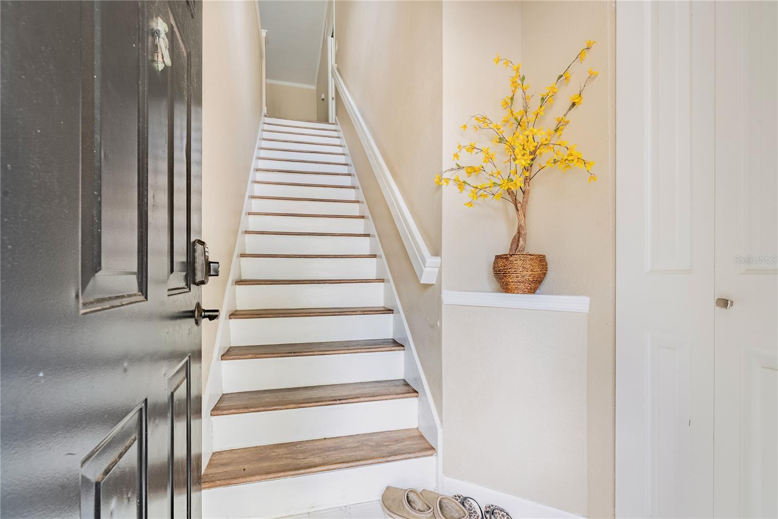 ARBOR LAKES A CONDO - Residential