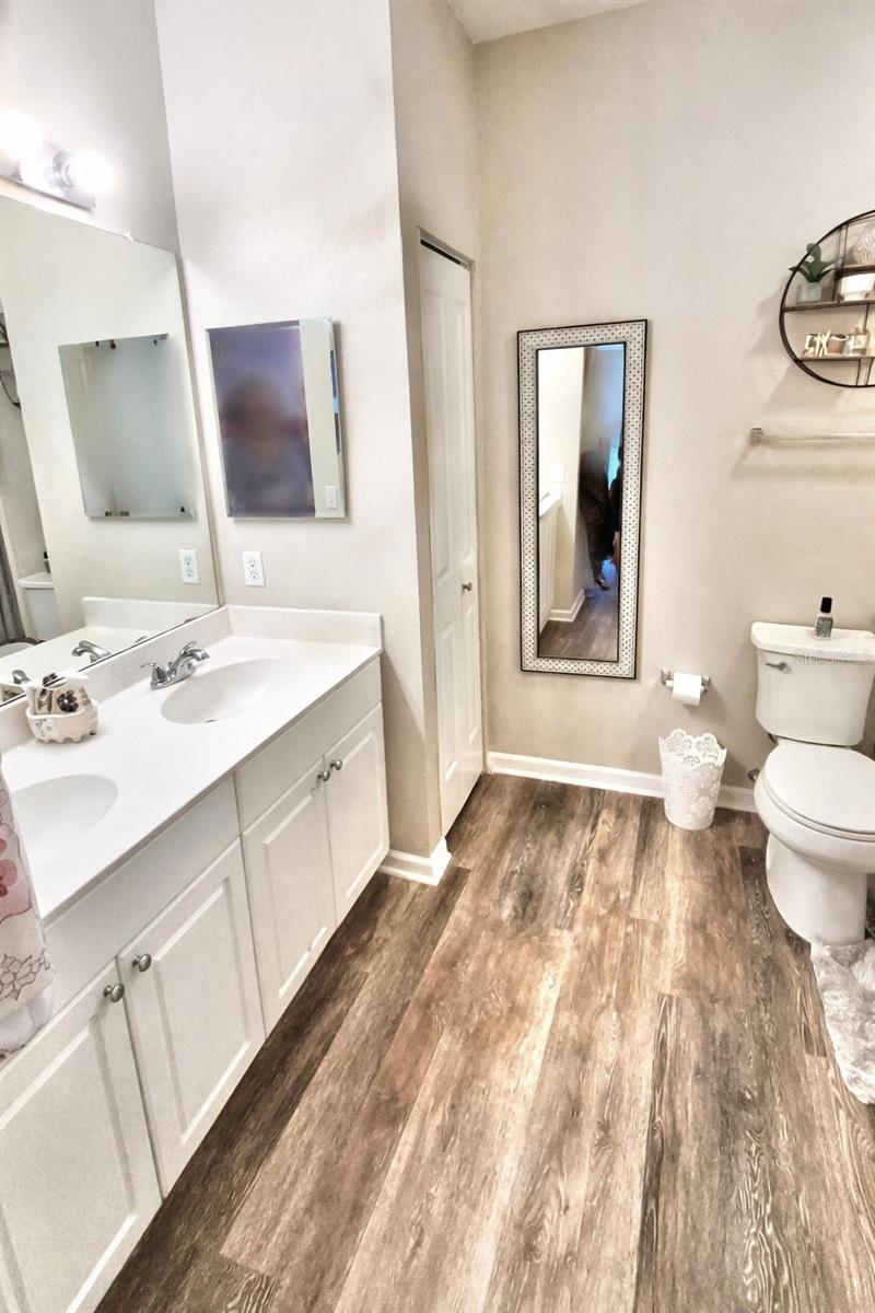 ARBOR LAKES A CONDO - Residential