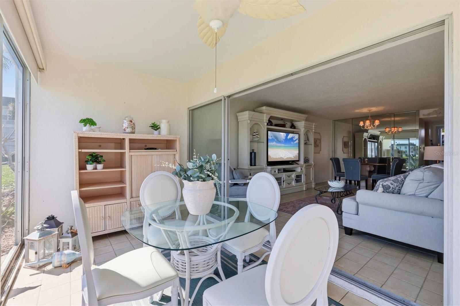 LONGBOAT HARBOUR - Residential