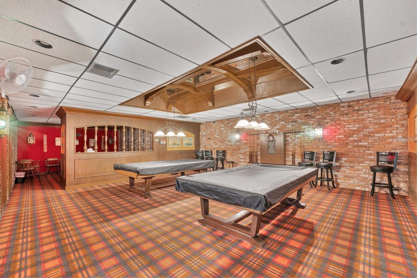 LONGBOAT HARBOUR - Residential