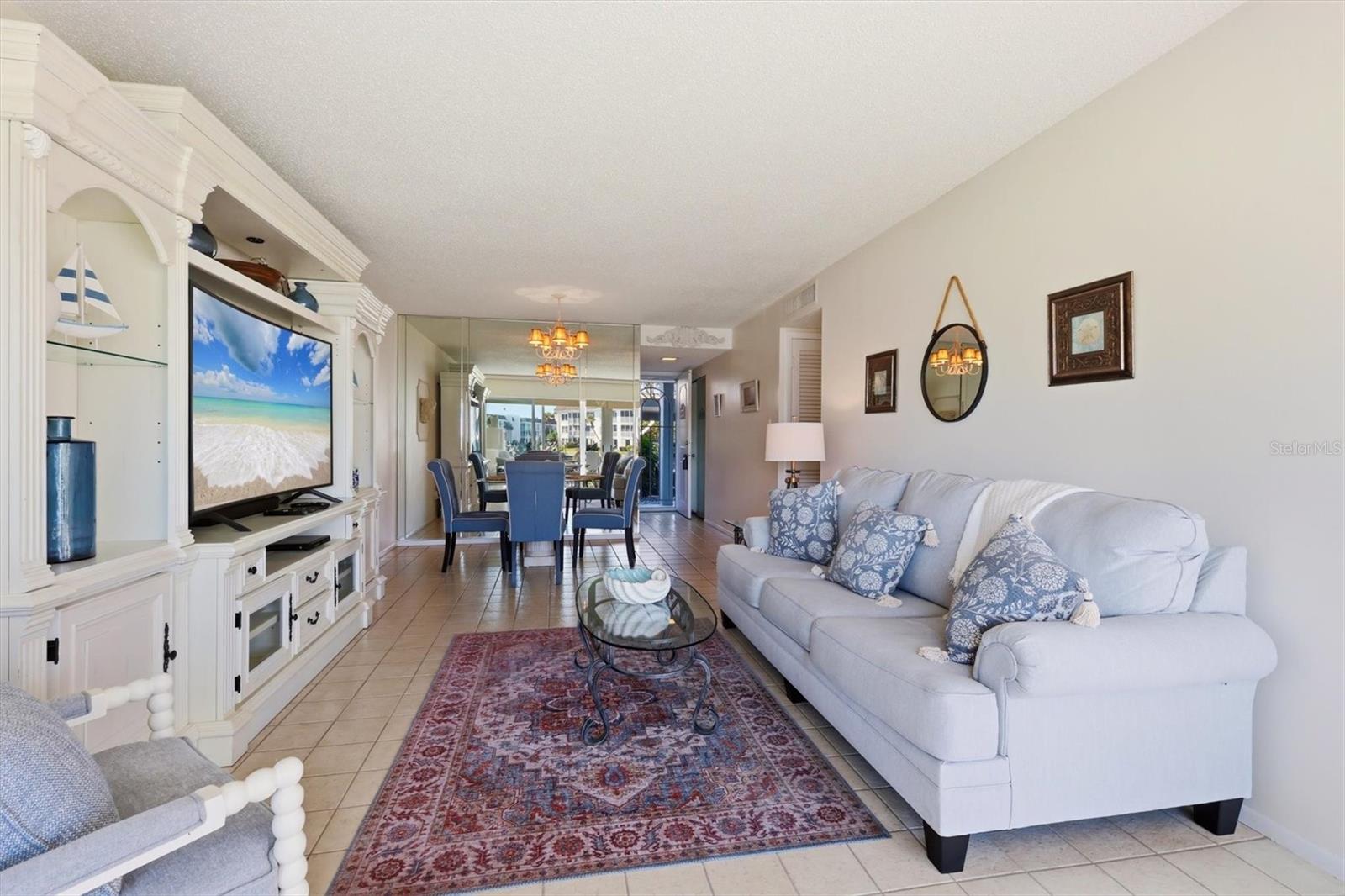 LONGBOAT HARBOUR - Residential