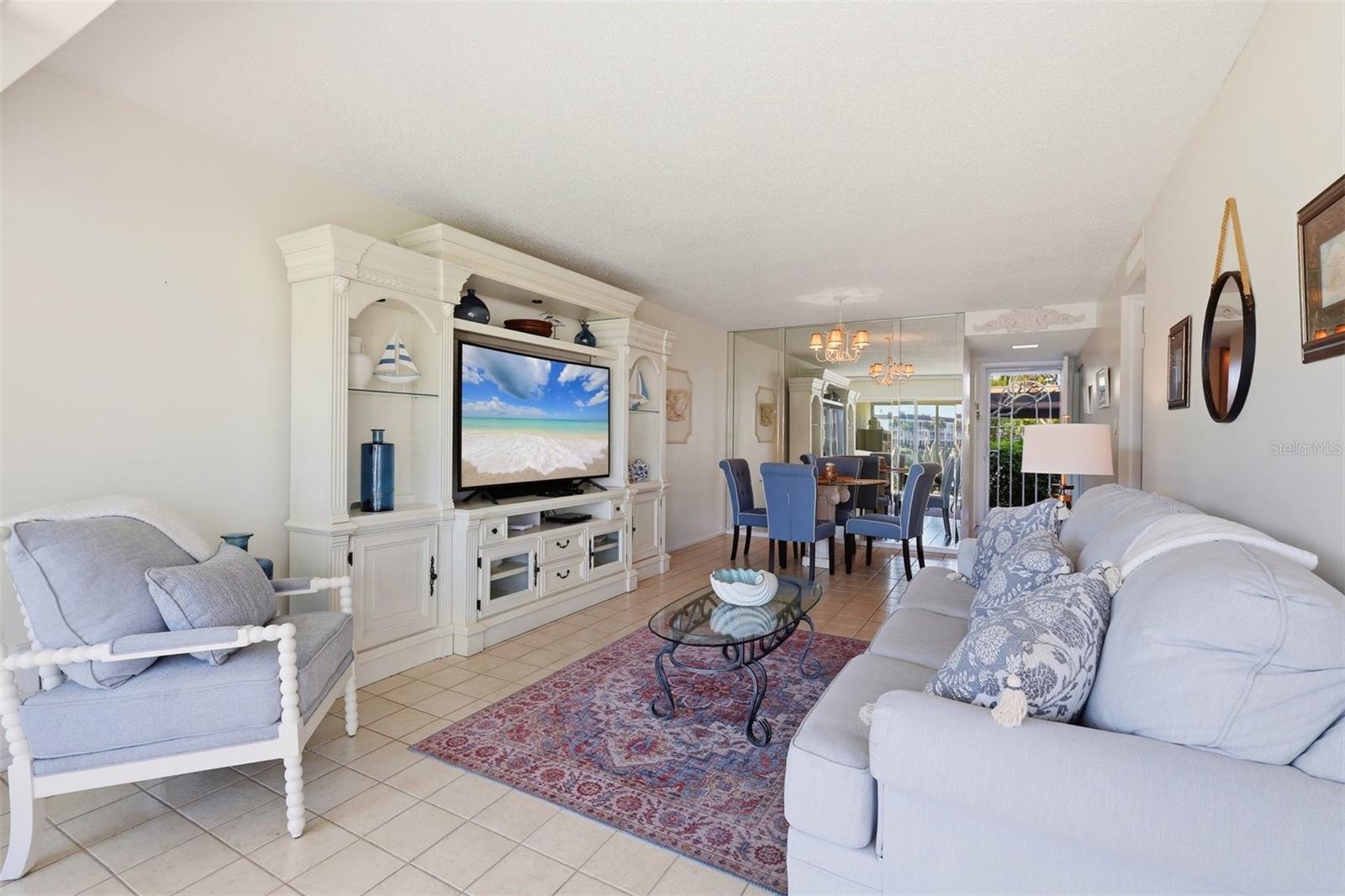 LONGBOAT HARBOUR - Residential