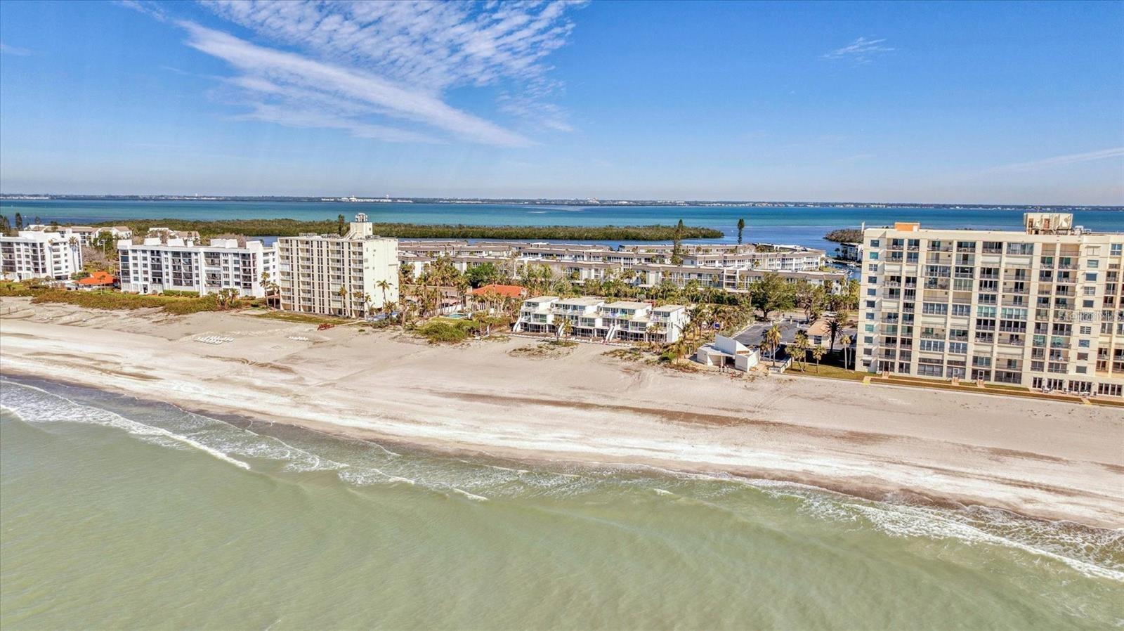 LONGBOAT HARBOUR - Residential