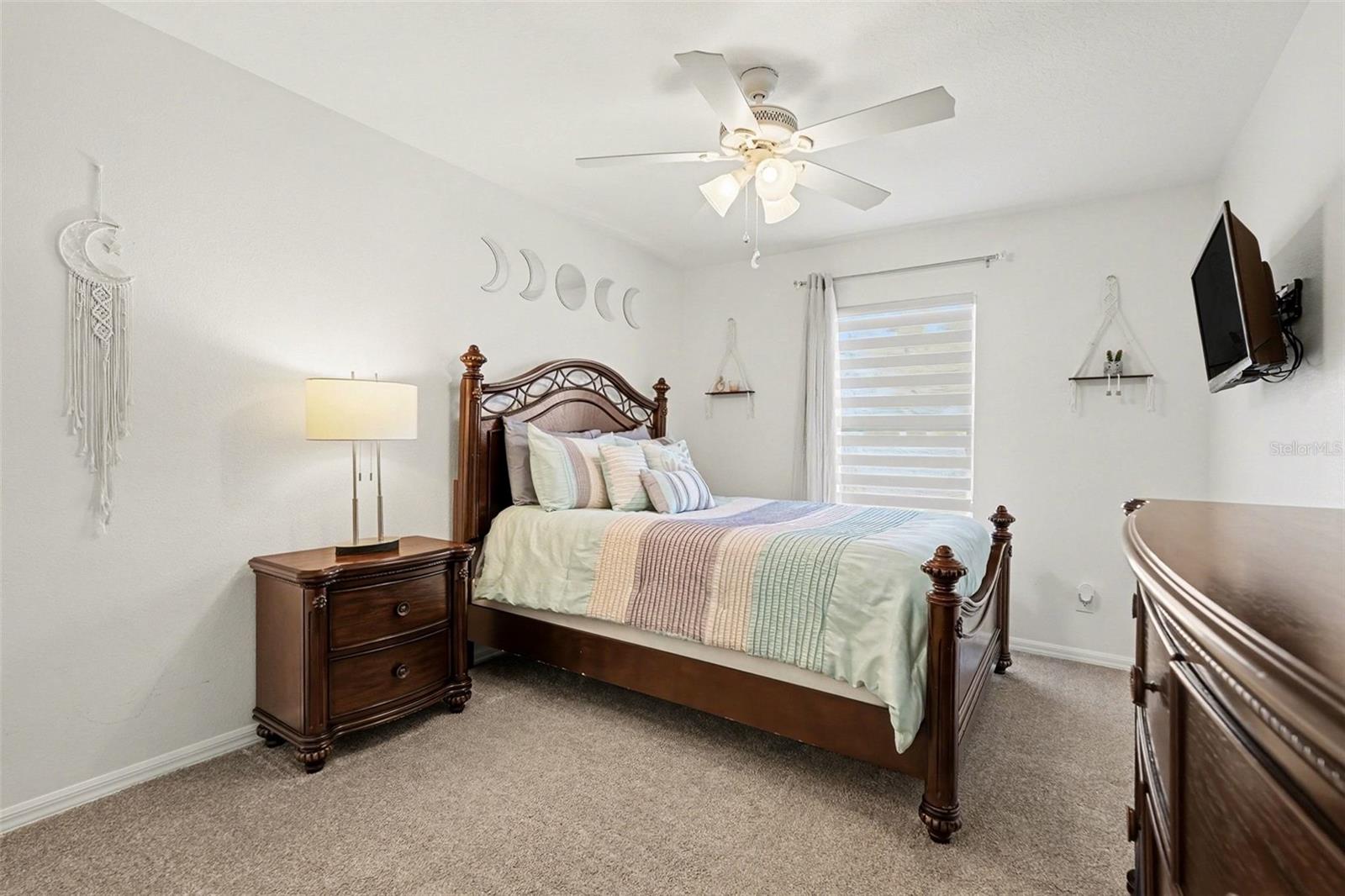 KINGSWAY OAKS UNIT 2 - Residential