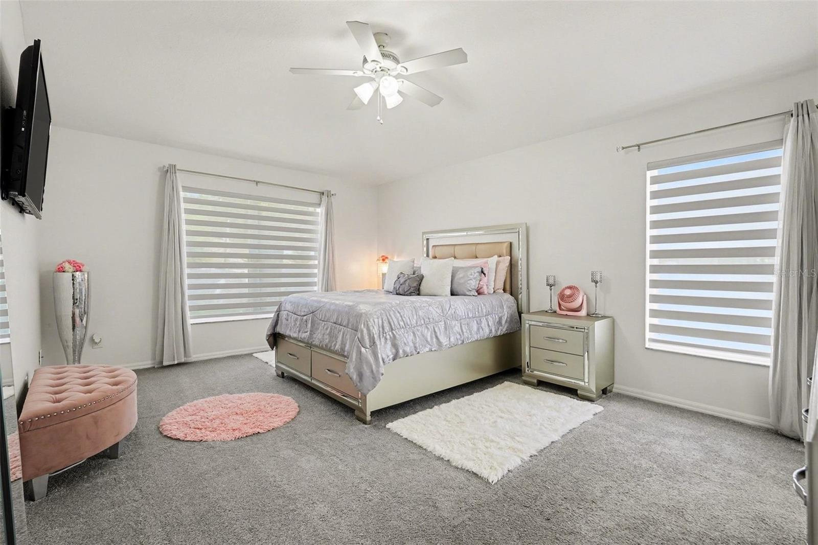 KINGSWAY OAKS UNIT 2 - Residential