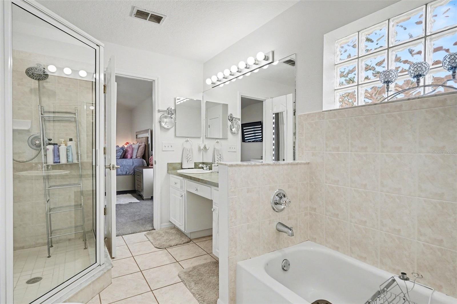 KINGSWAY OAKS UNIT 2 - Residential