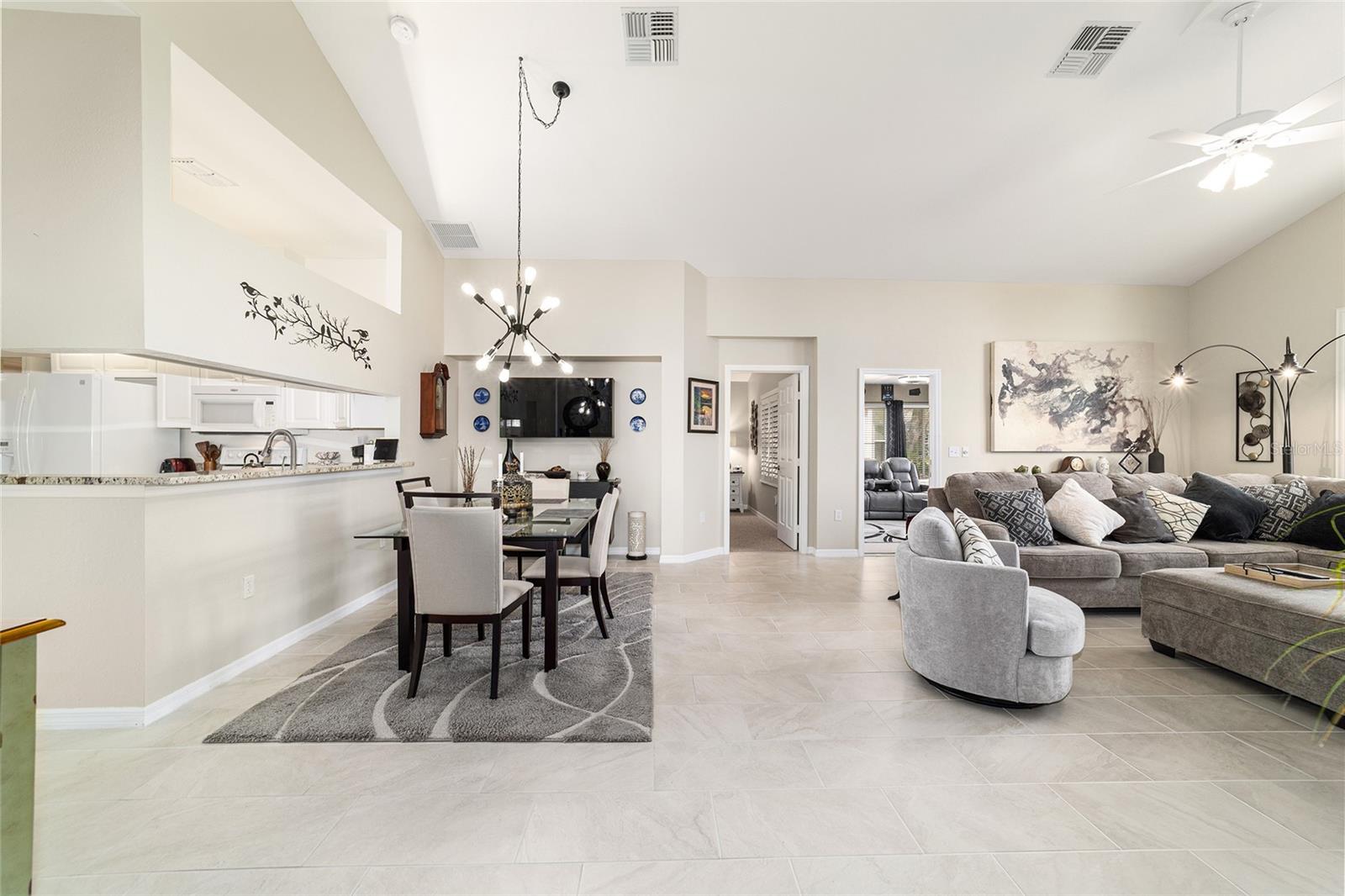 OAK RUN /THE FOUNTAINS PHASE 1 - Residential