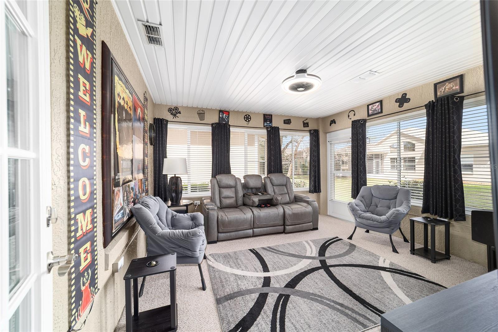 OAK RUN /THE FOUNTAINS PHASE 1 - Residential