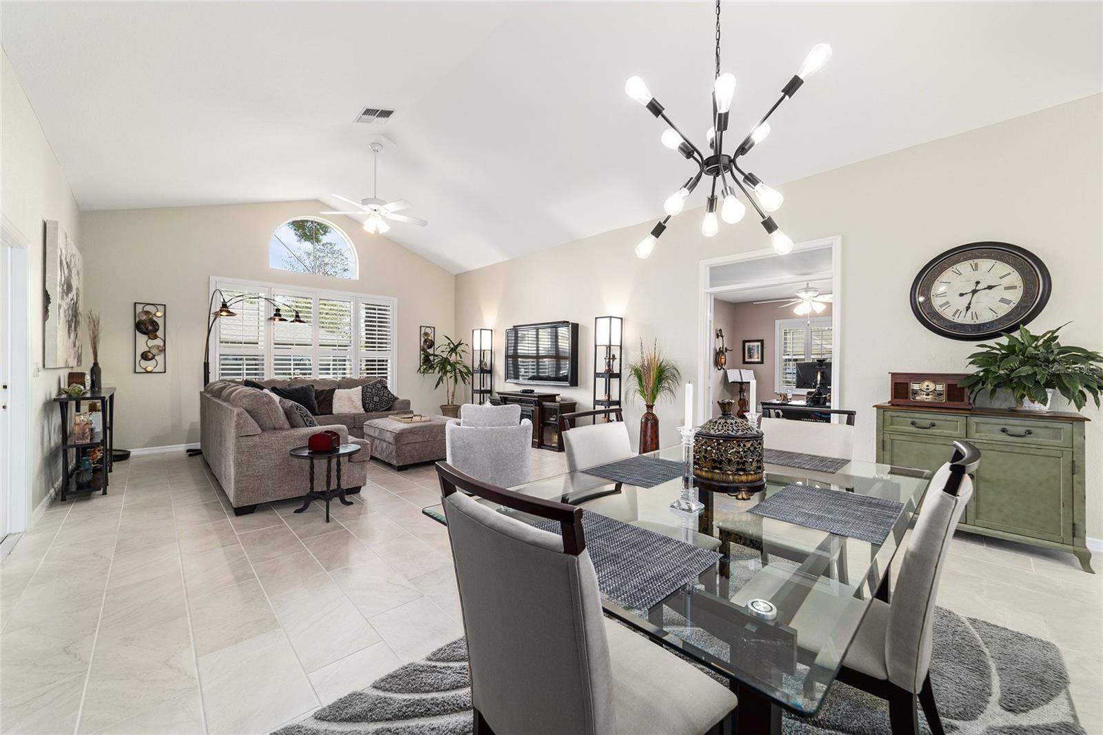 OAK RUN /THE FOUNTAINS PHASE 1 - Residential