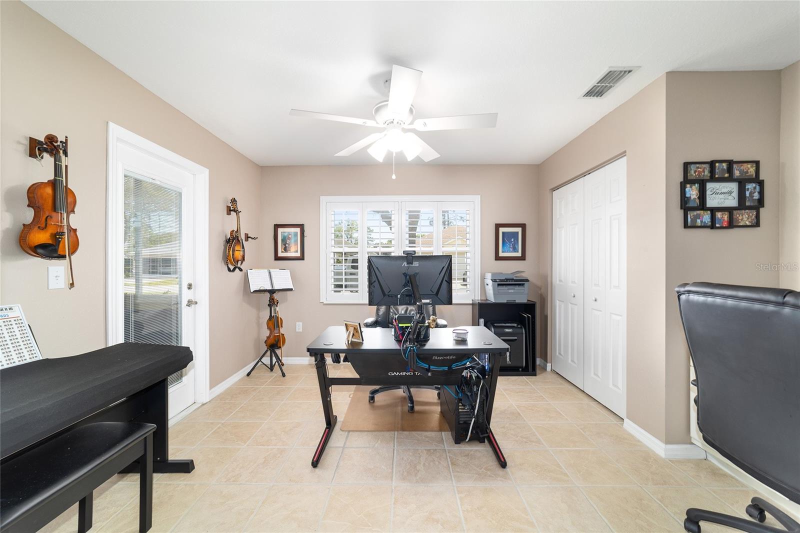 OAK RUN /THE FOUNTAINS PHASE 1 - Residential