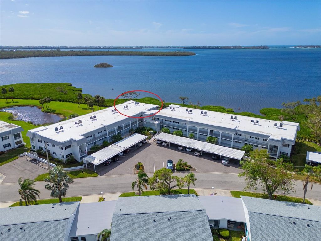 Photo of 4722 Independence Drive, Bradenton, FL 34210 (MLS # A4639199)