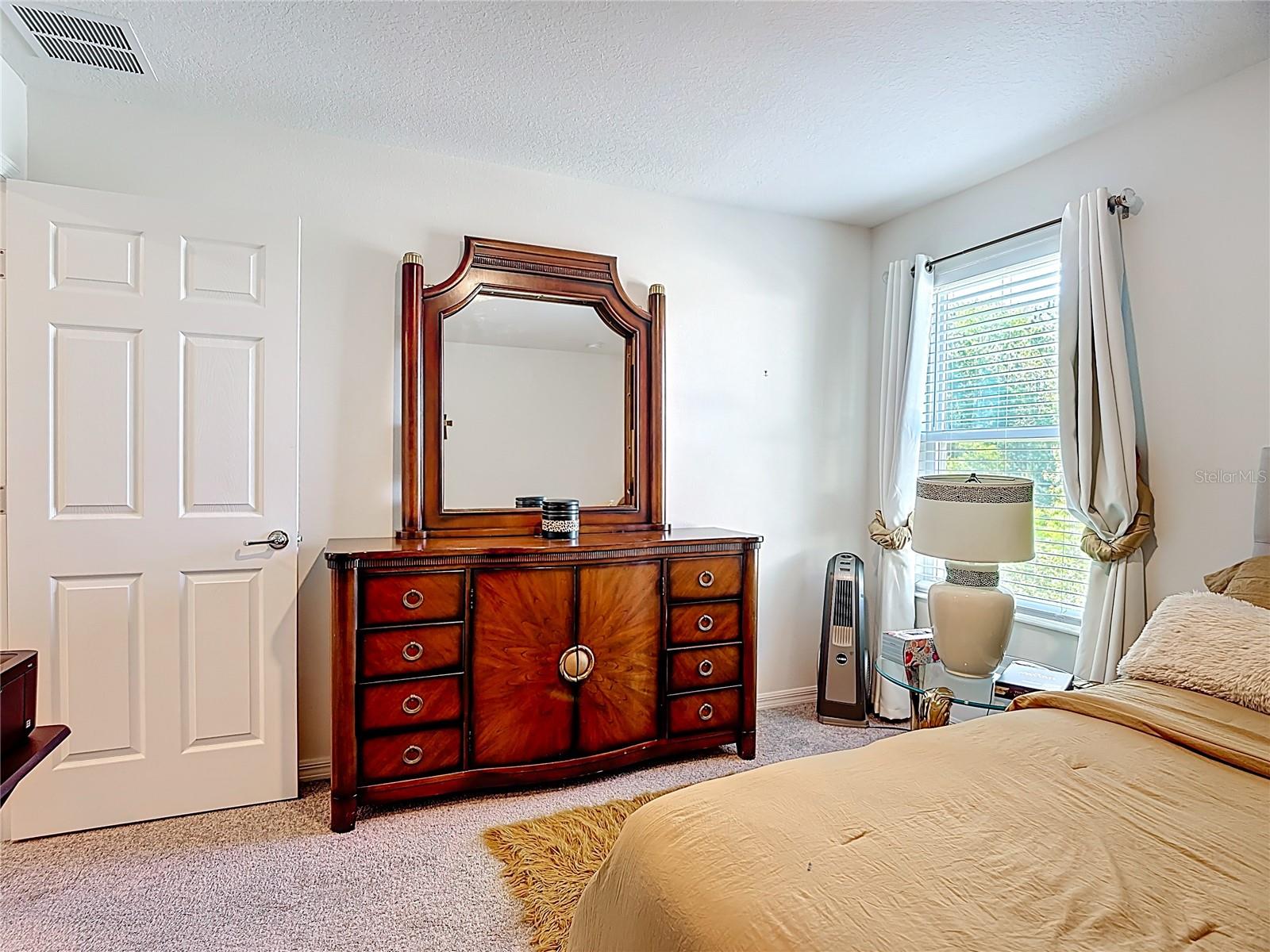 BELLA PARC TWNHMS - Residential