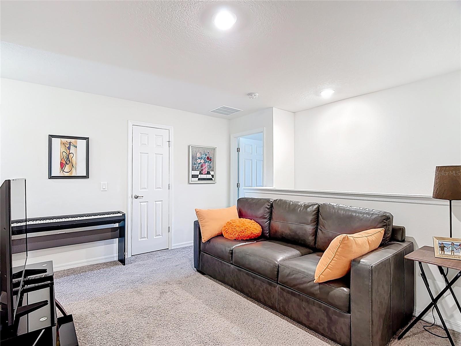 BELLA PARC TWNHMS - Residential