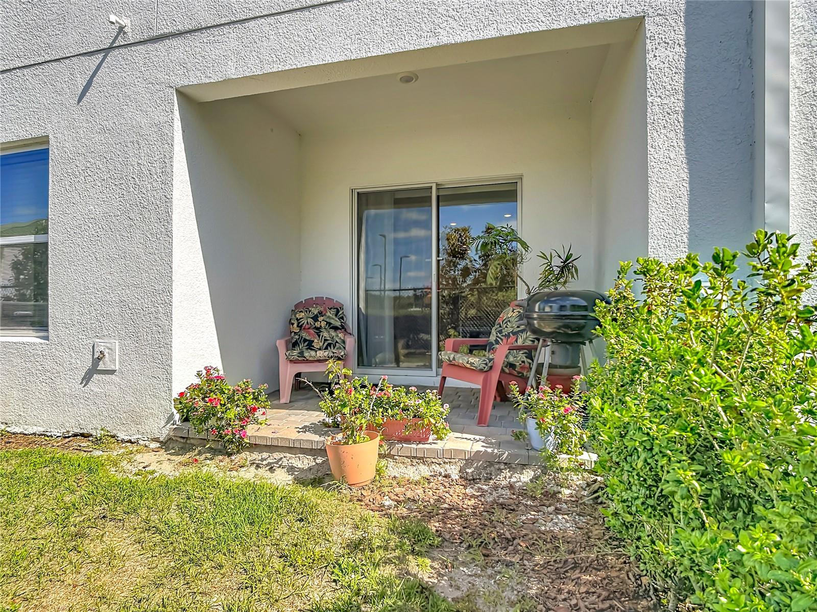 BELLA PARC TWNHMS - Residential