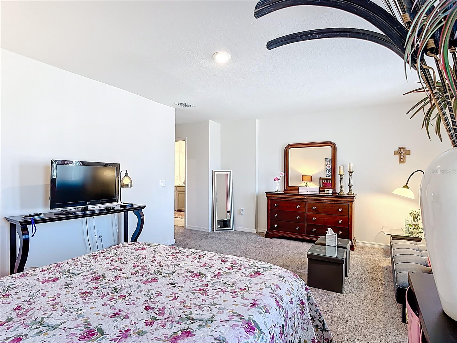 BELLA PARC TWNHMS - Residential