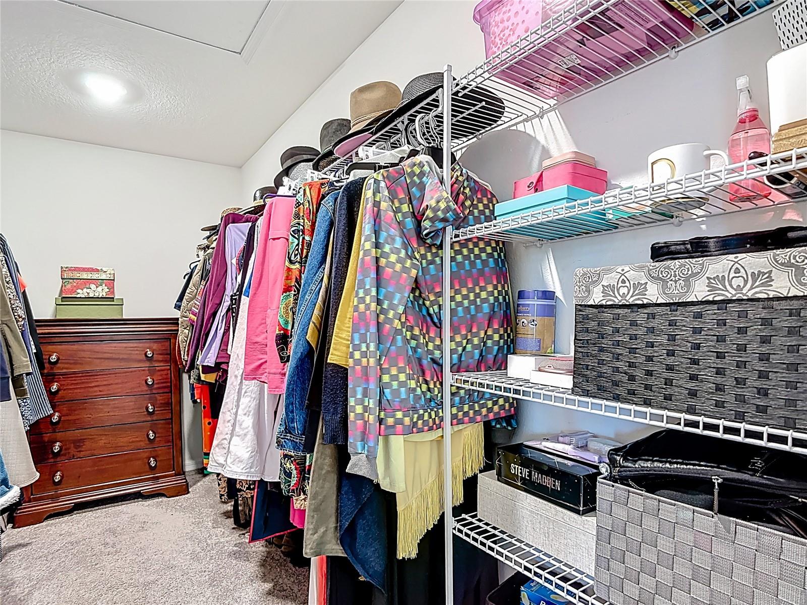 BELLA PARC TWNHMS - Residential