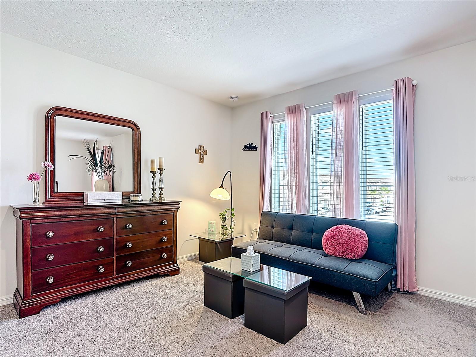 BELLA PARC TWNHMS - Residential