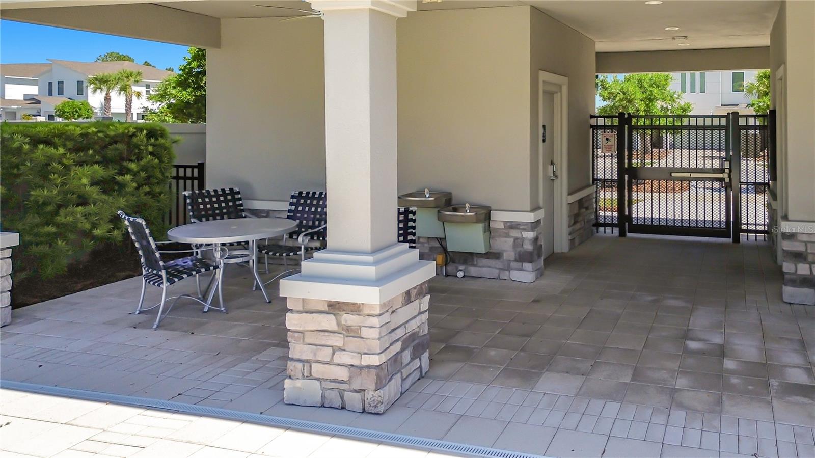 BELLA PARC TWNHMS - Residential