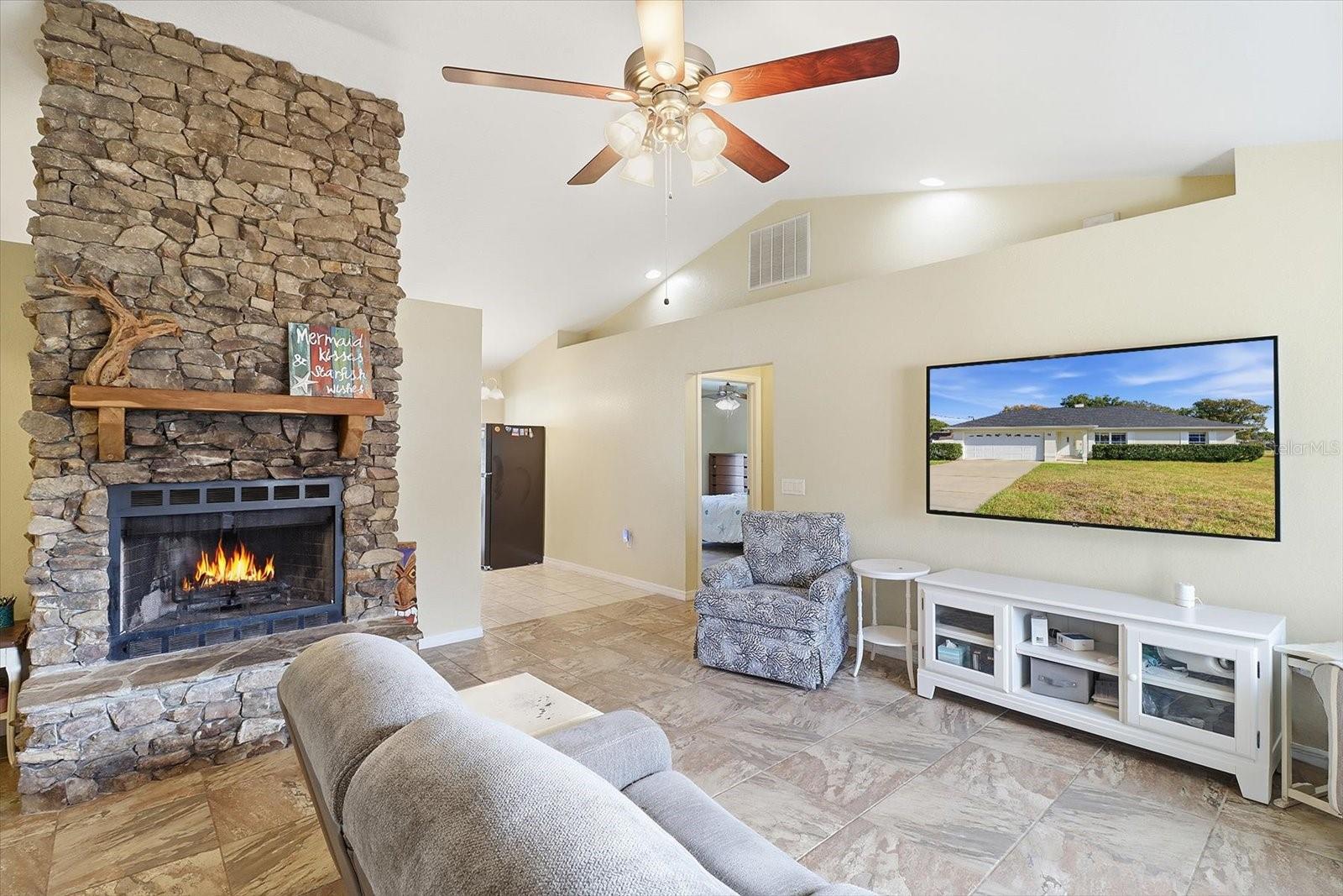 SILVER SPGS SHORES UN 22 - Residential