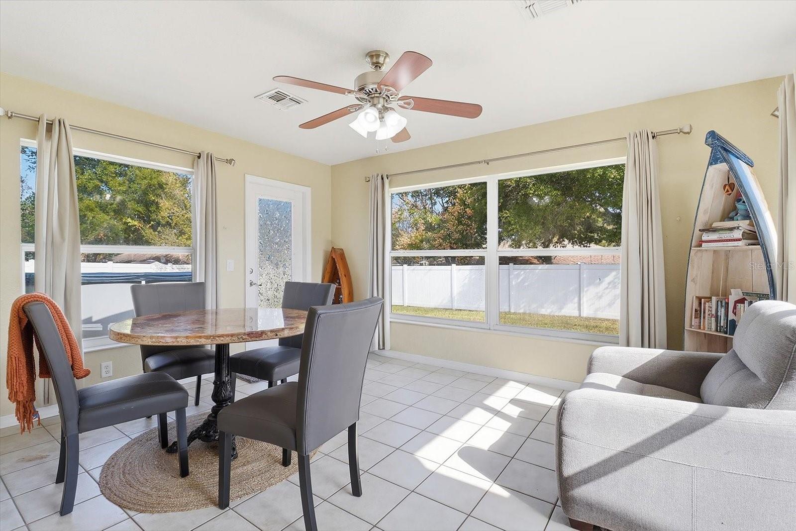 SILVER SPGS SHORES UN 22 - Residential