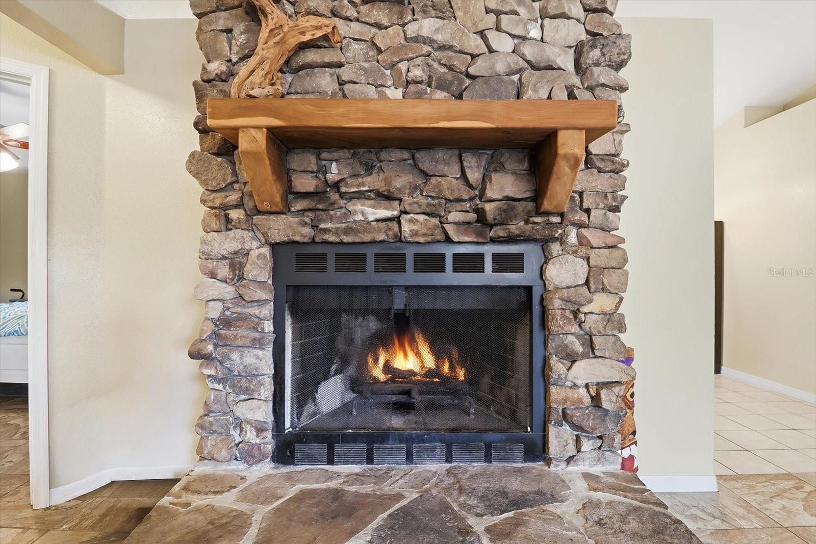 SILVER SPGS SHORES UN 22 - Residential