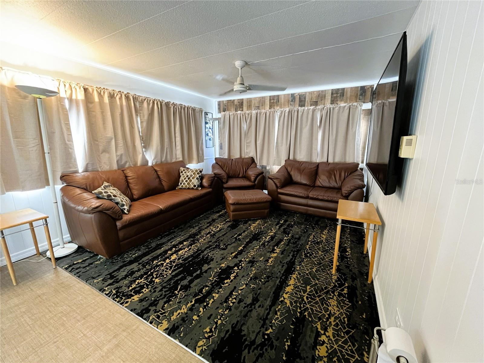 TRAILER ESTATES - Residential