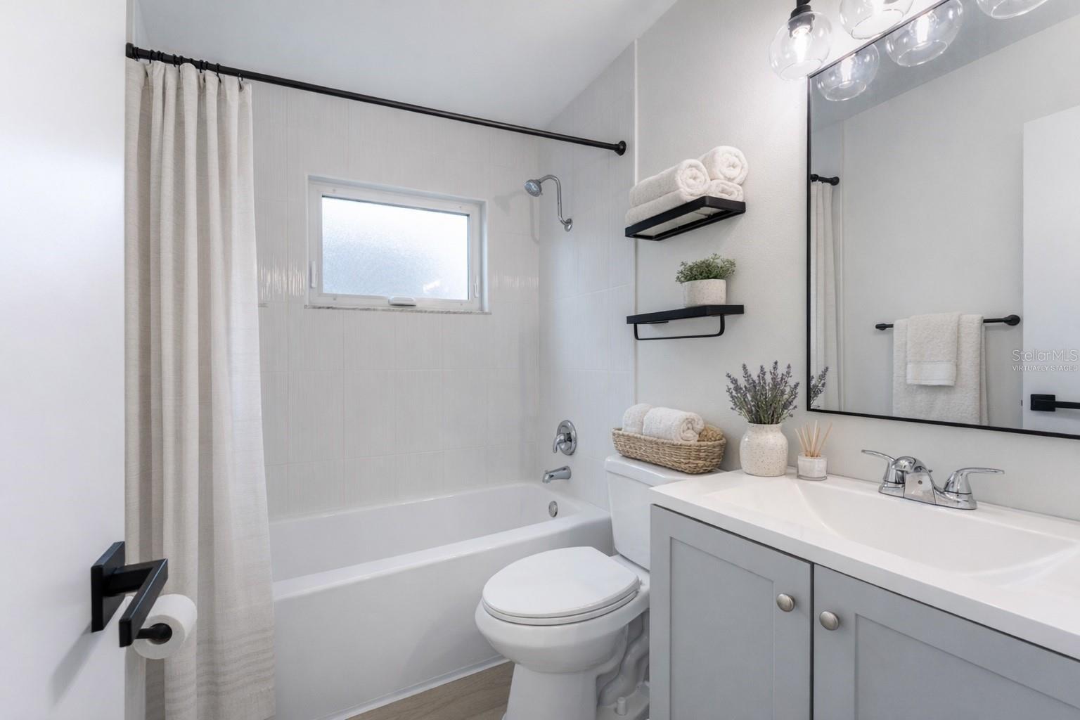 SEMINOLE PARK - Residential Lease