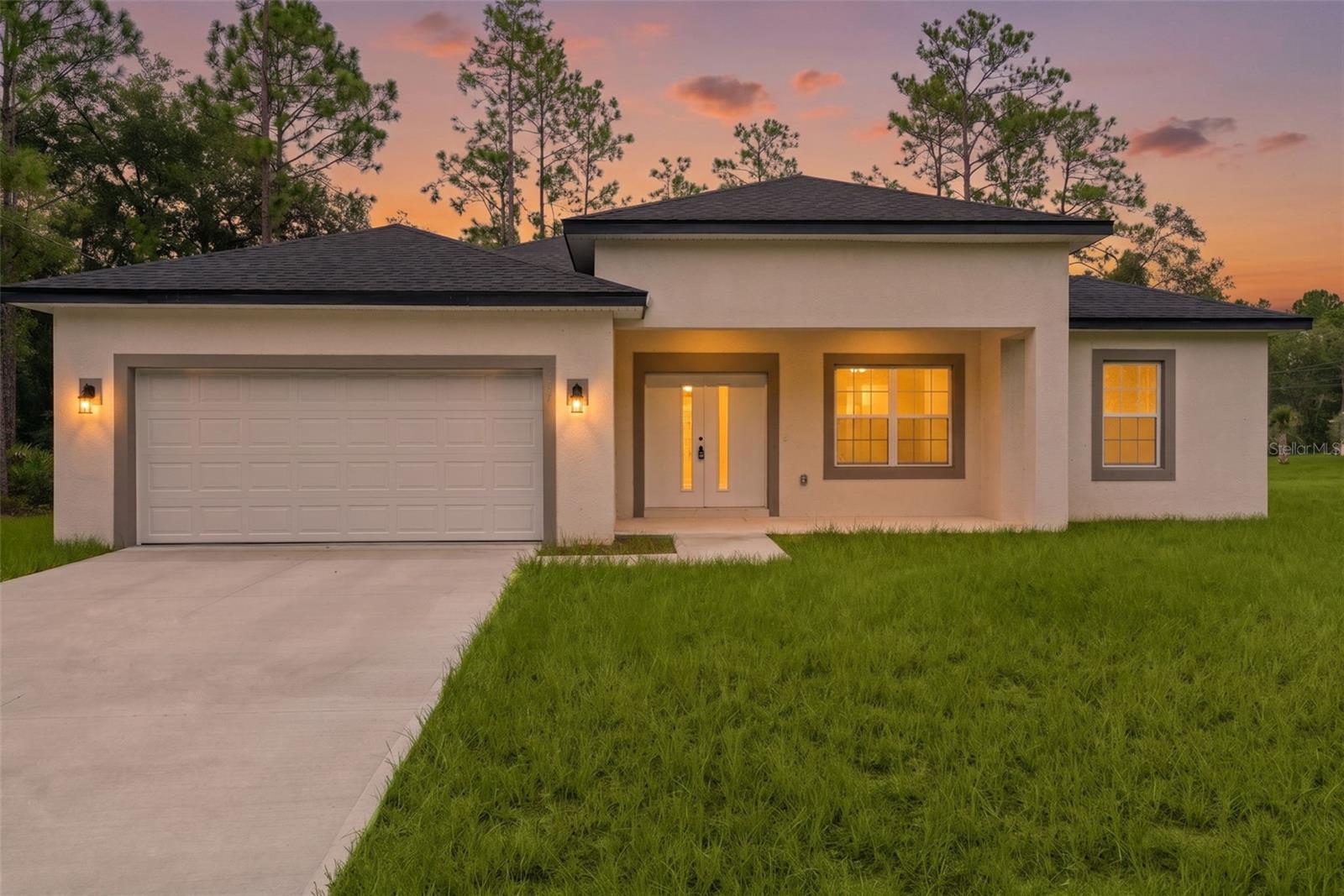 646 W HOMEWAY LOOP