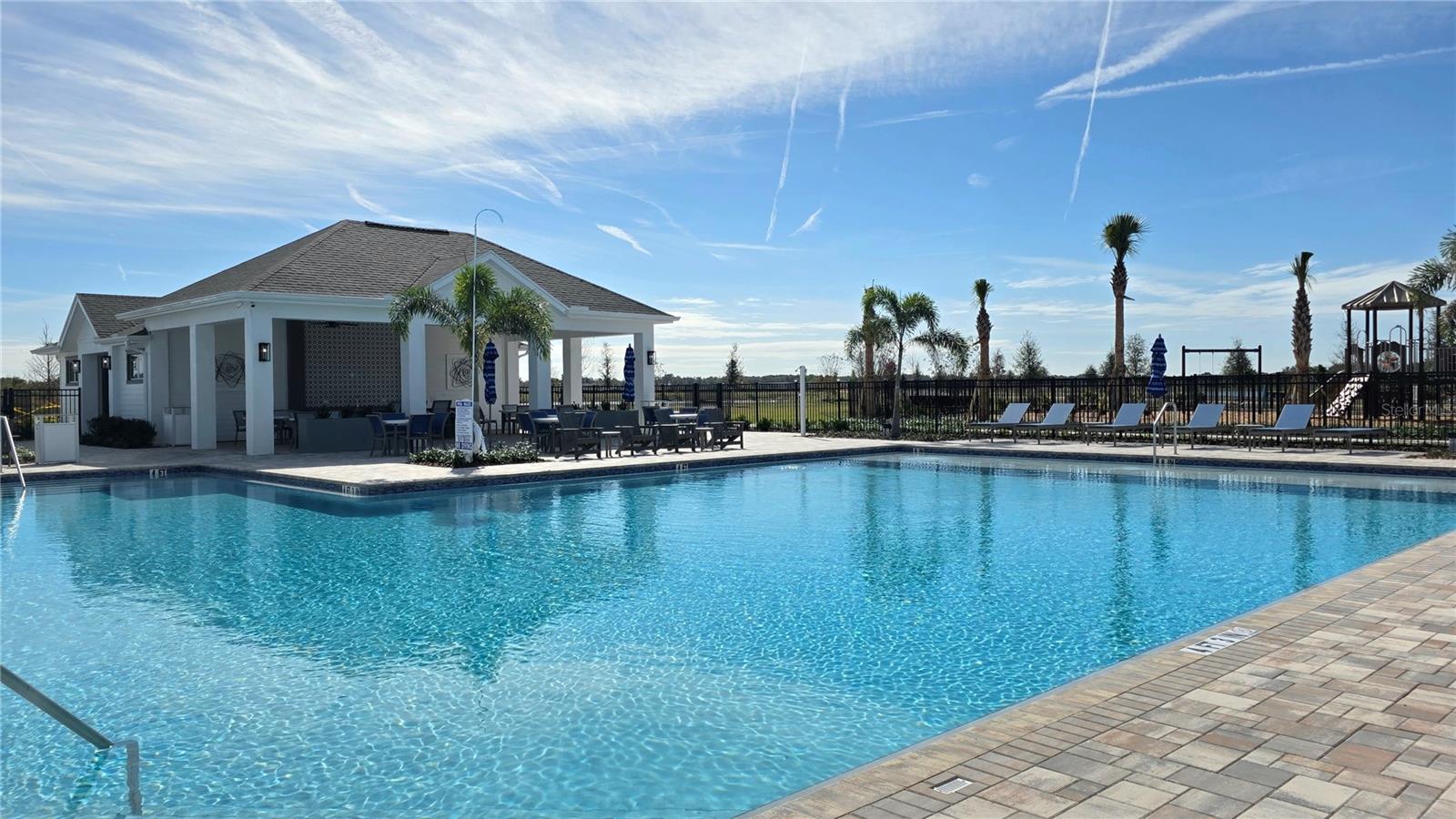 HAWTHORNE - Residential Lease