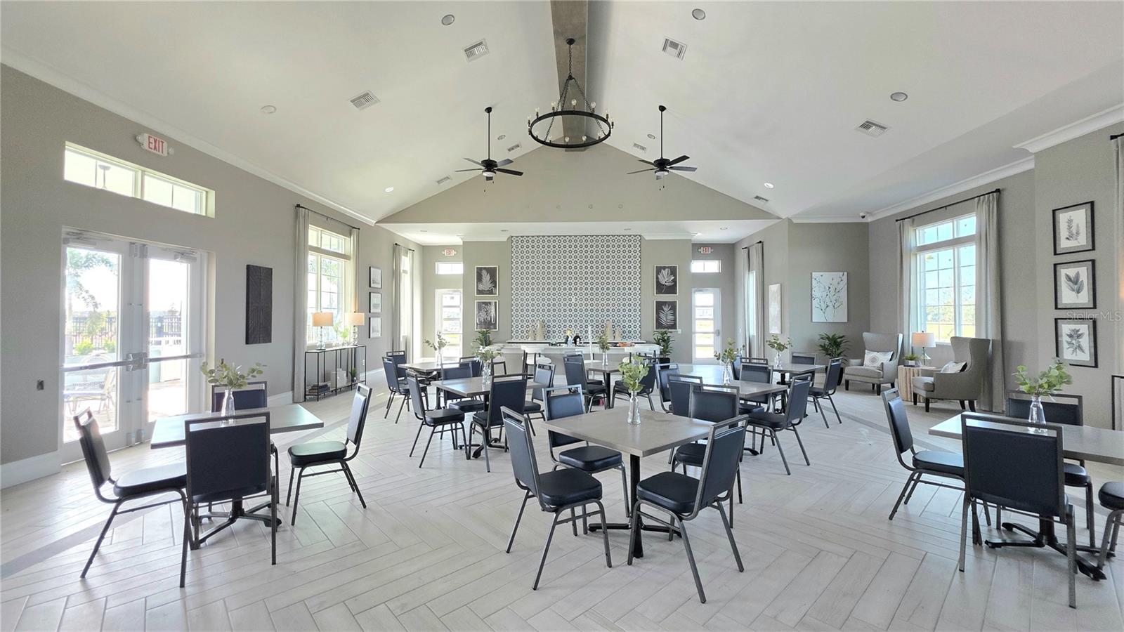 HAWTHORNE - Residential Lease