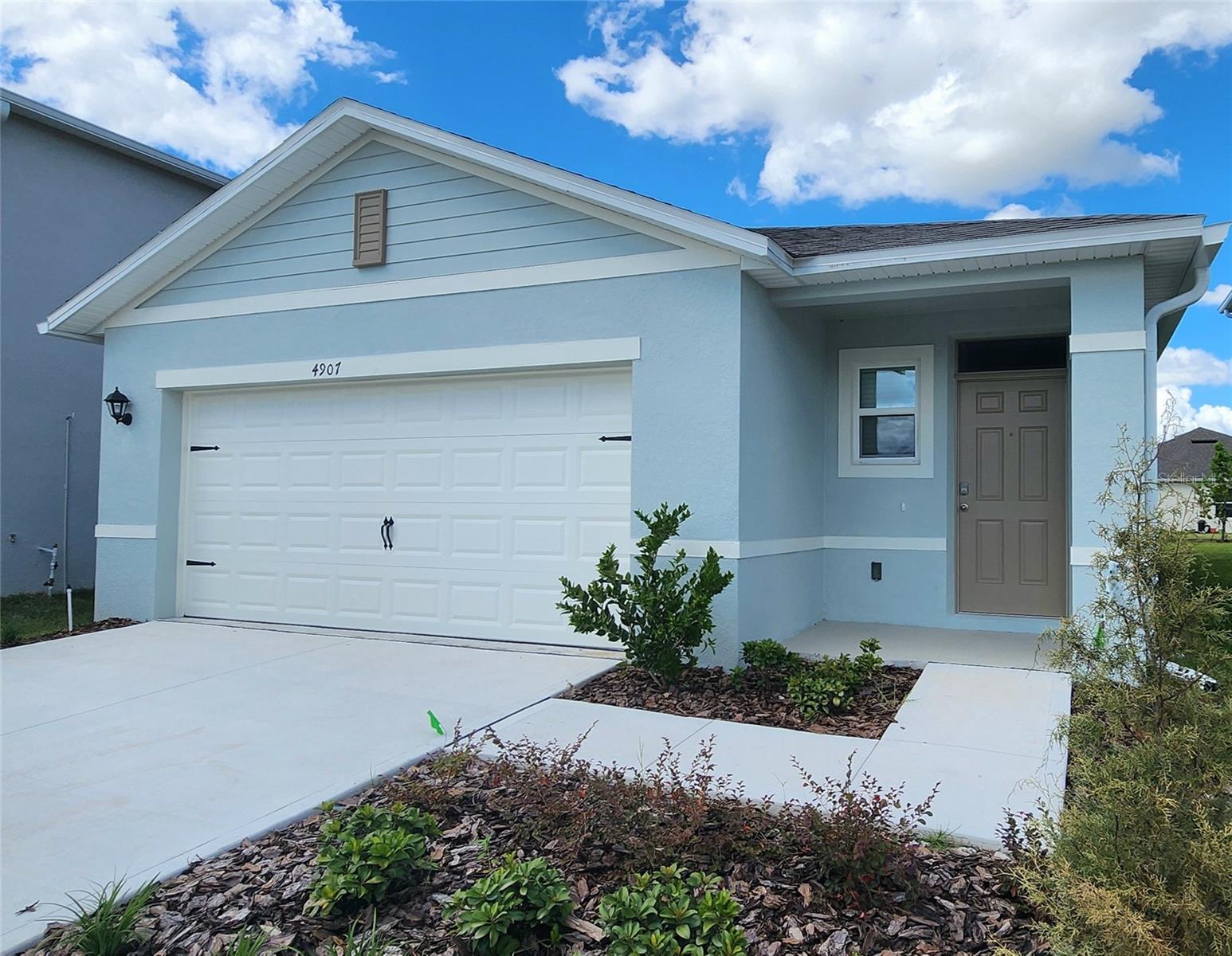 HAWTHORNE - Residential Lease