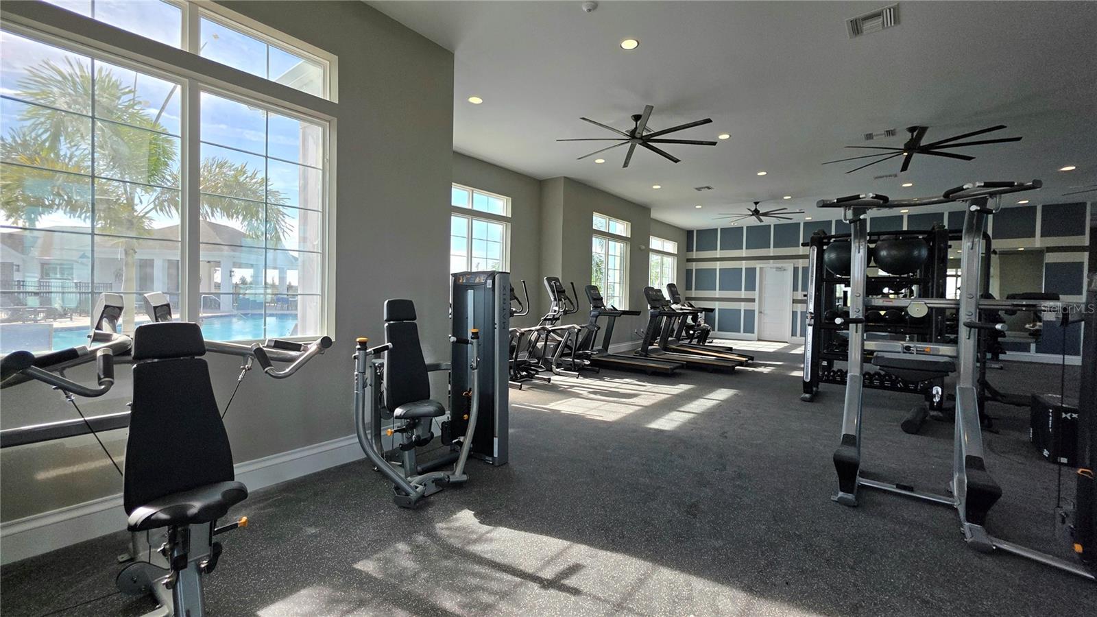 HAWTHORNE - Residential Lease