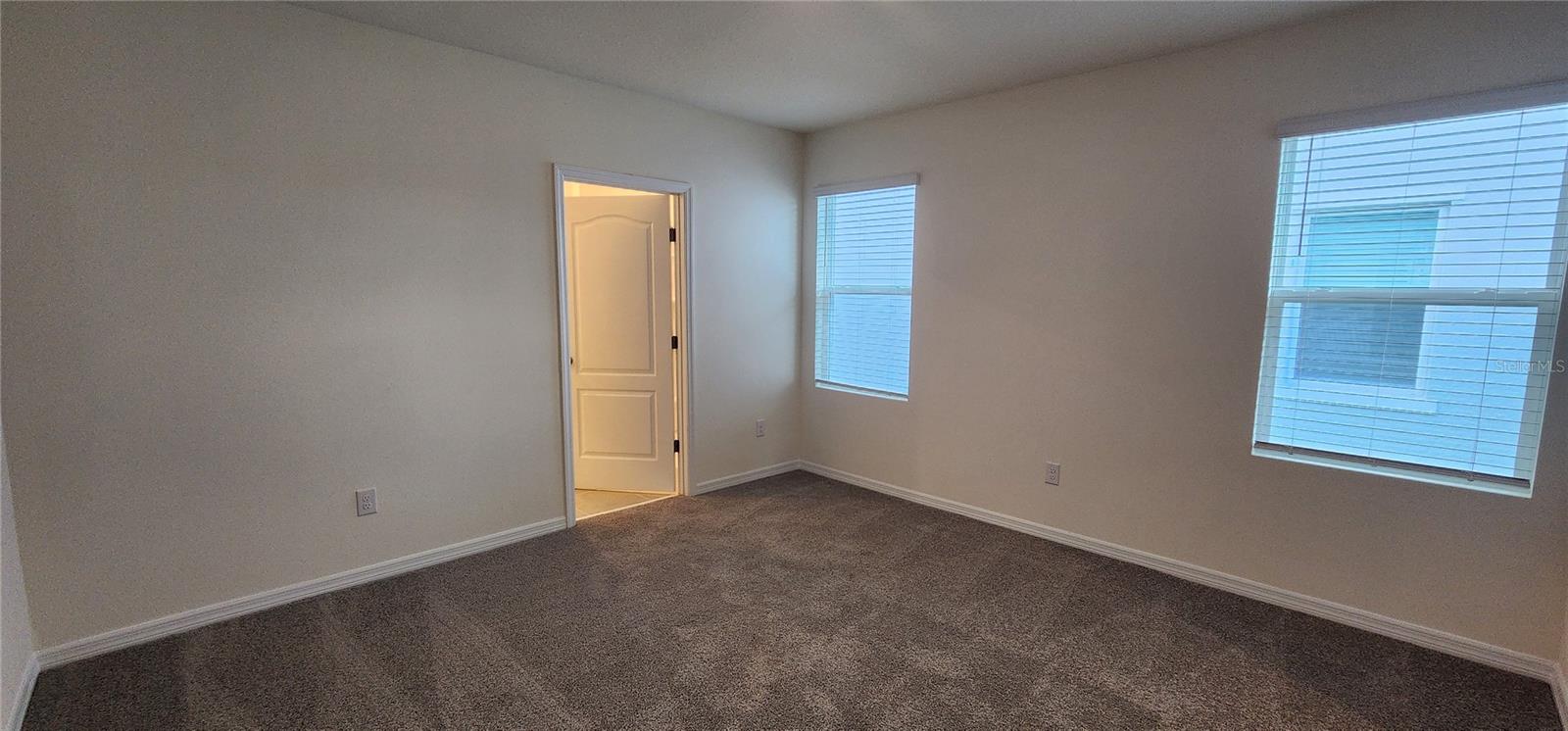 HAWTHORNE - Residential Lease