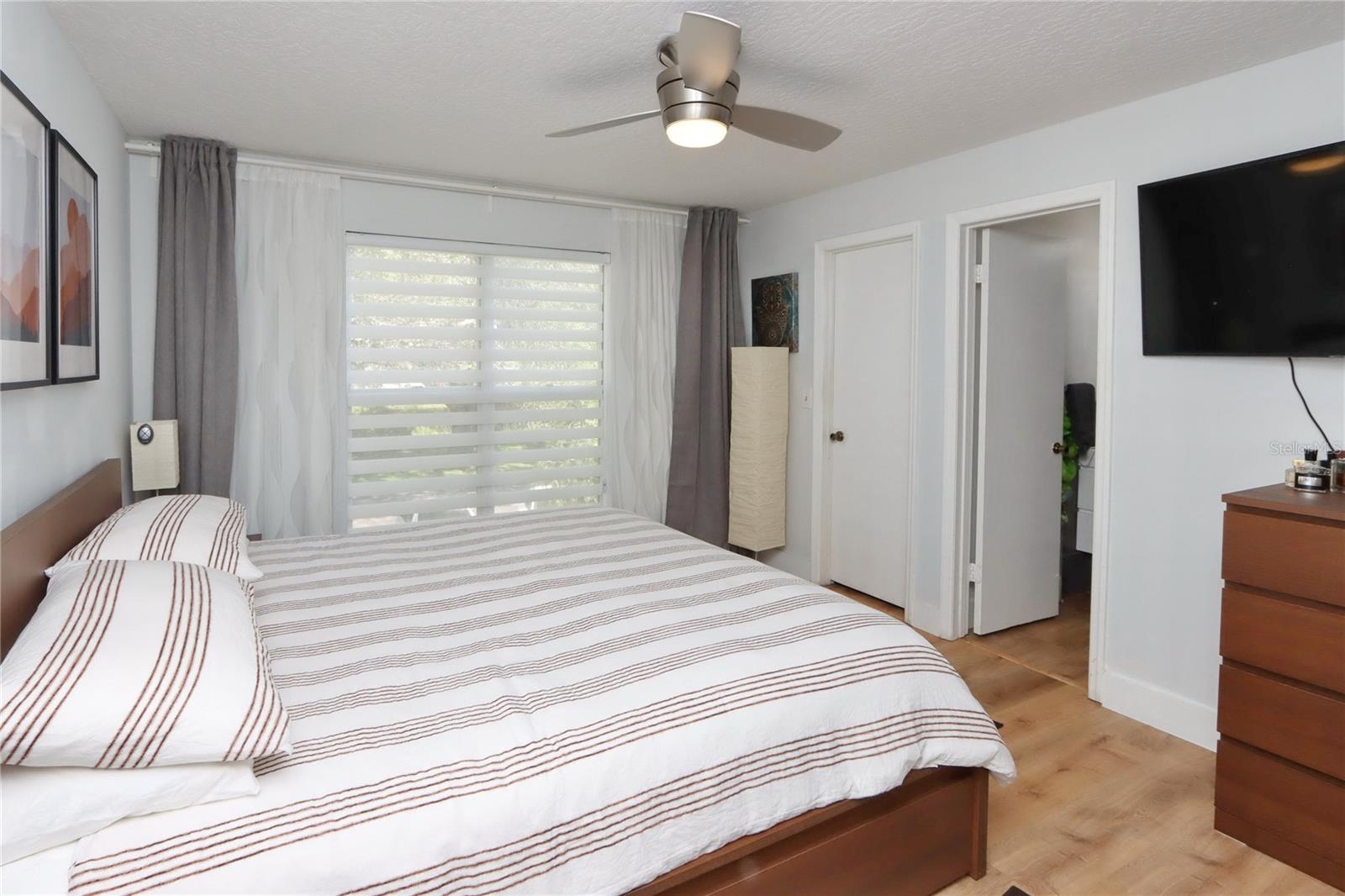 THE LANDINGS OF TAMPA A CONDOM - Residential