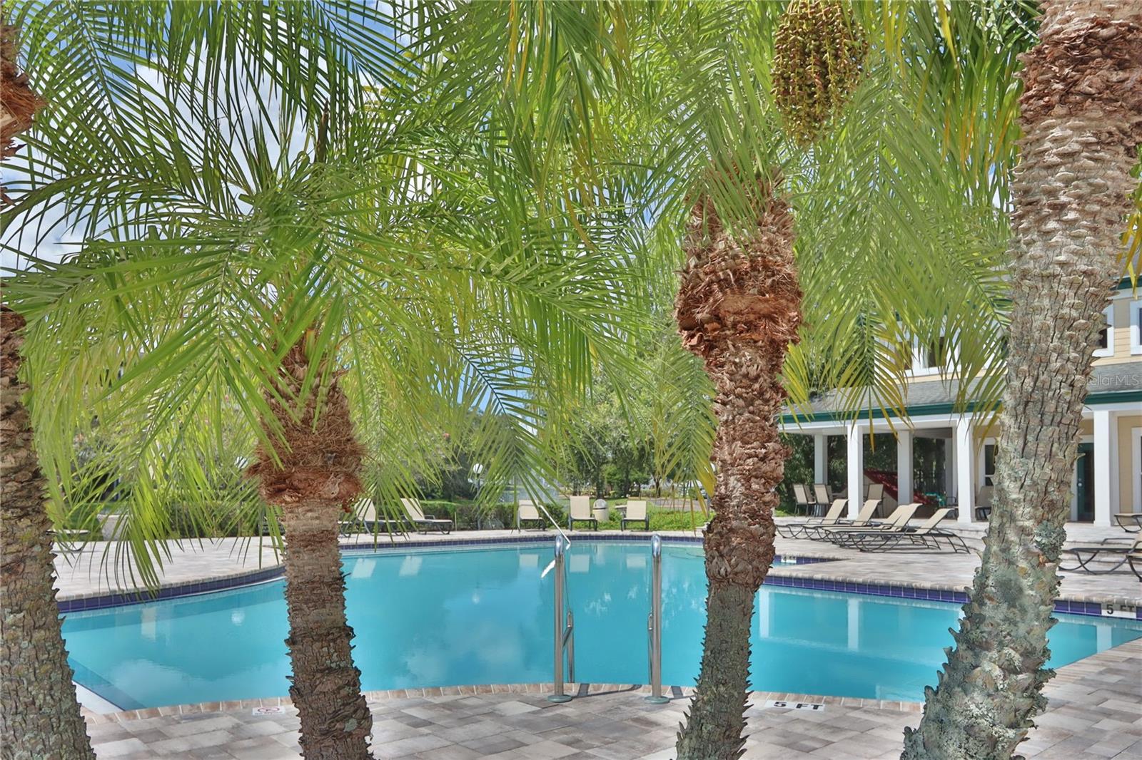 THE LANDINGS OF TAMPA A CONDOM - Residential