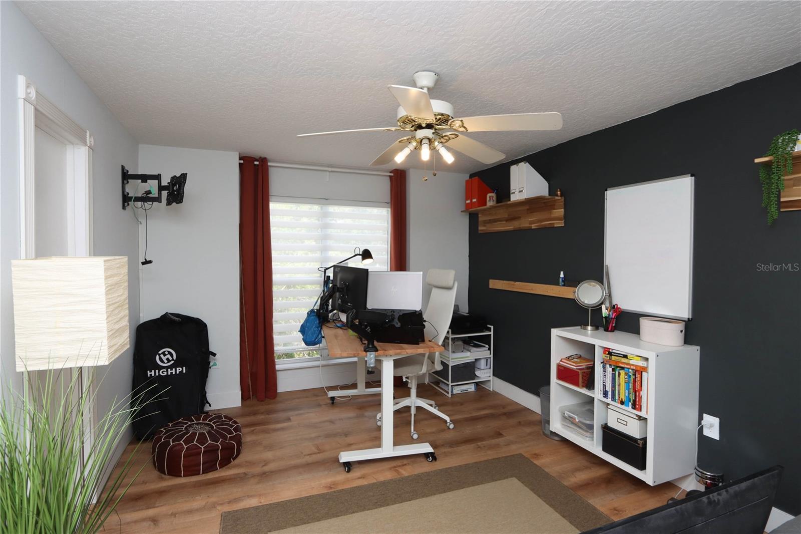 THE LANDINGS OF TAMPA A CONDOM - Residential