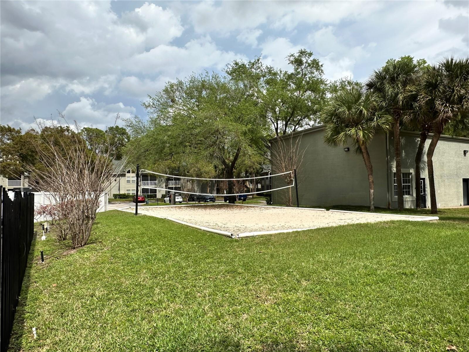 CENTRAL PARK METROWEST CONDO - Residential