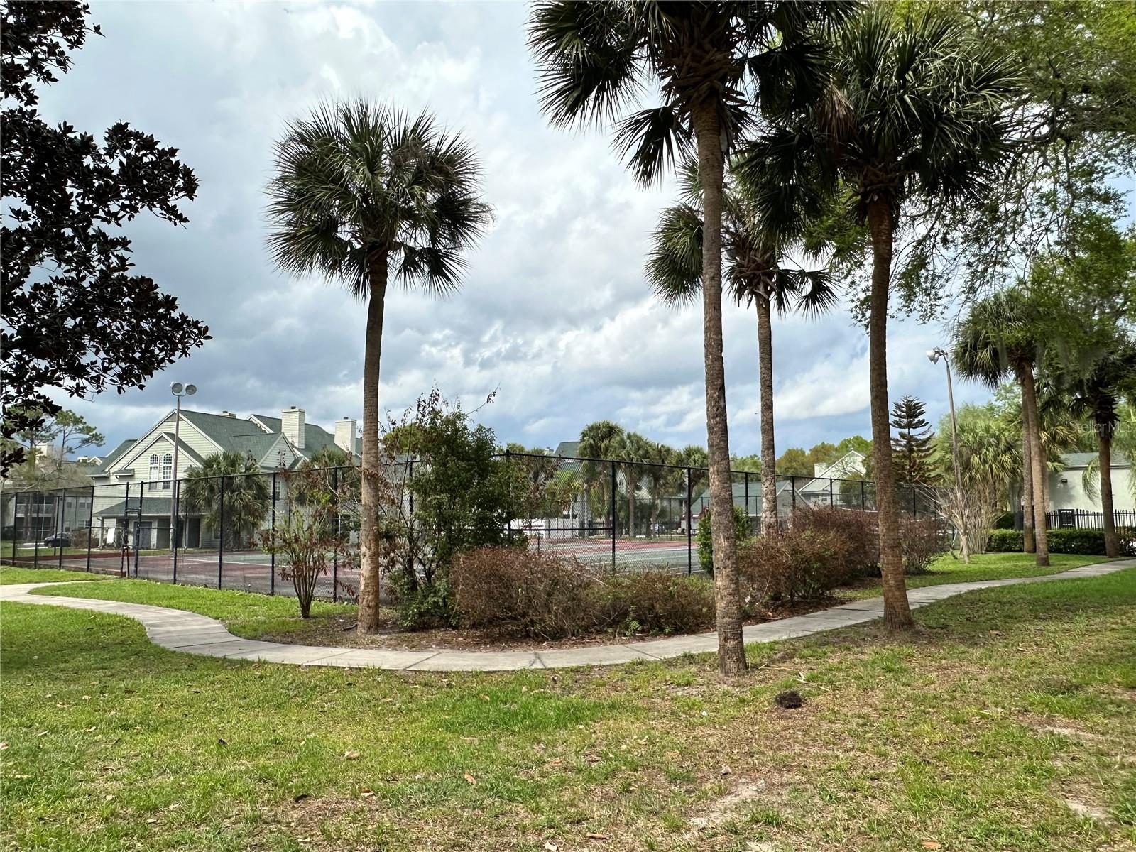 CENTRAL PARK METROWEST CONDO - Residential