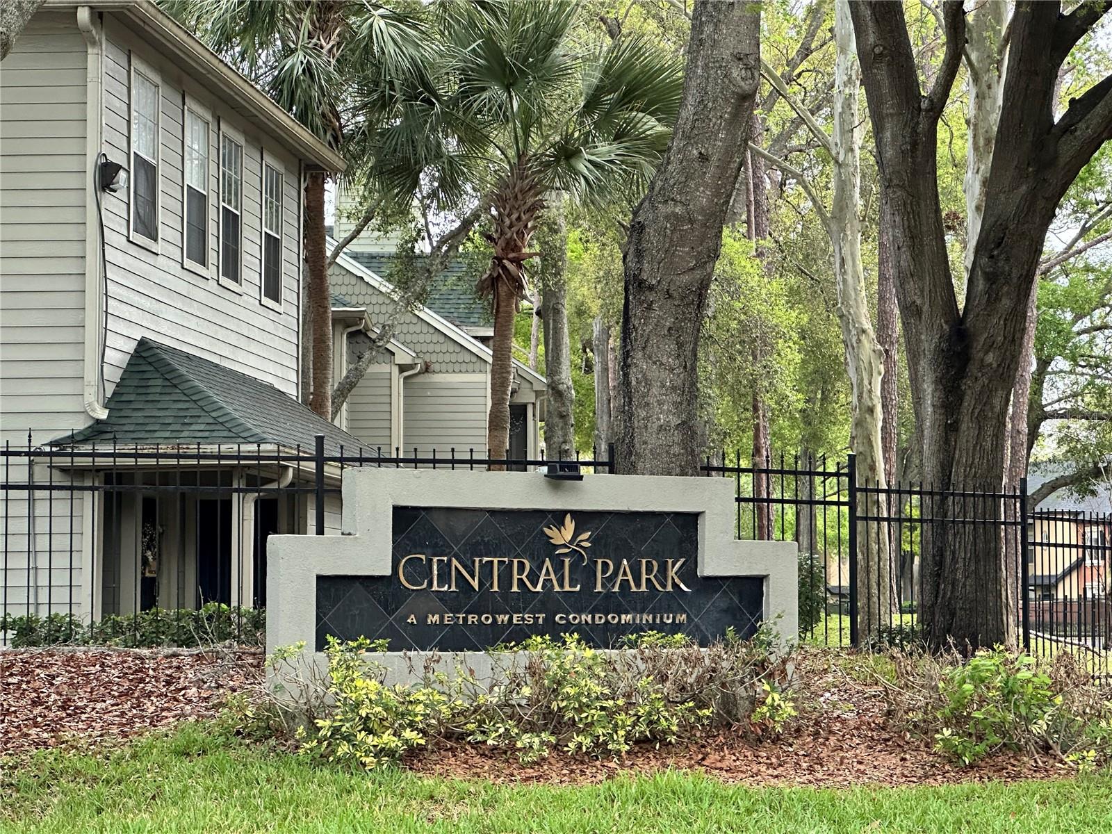 CENTRAL PARK METROWEST CONDO - Residential