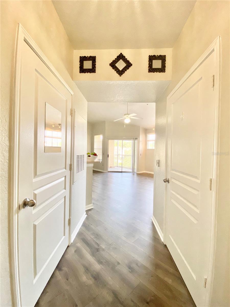 OXFORD PLACE AT TAMPA PALMS A - Residential