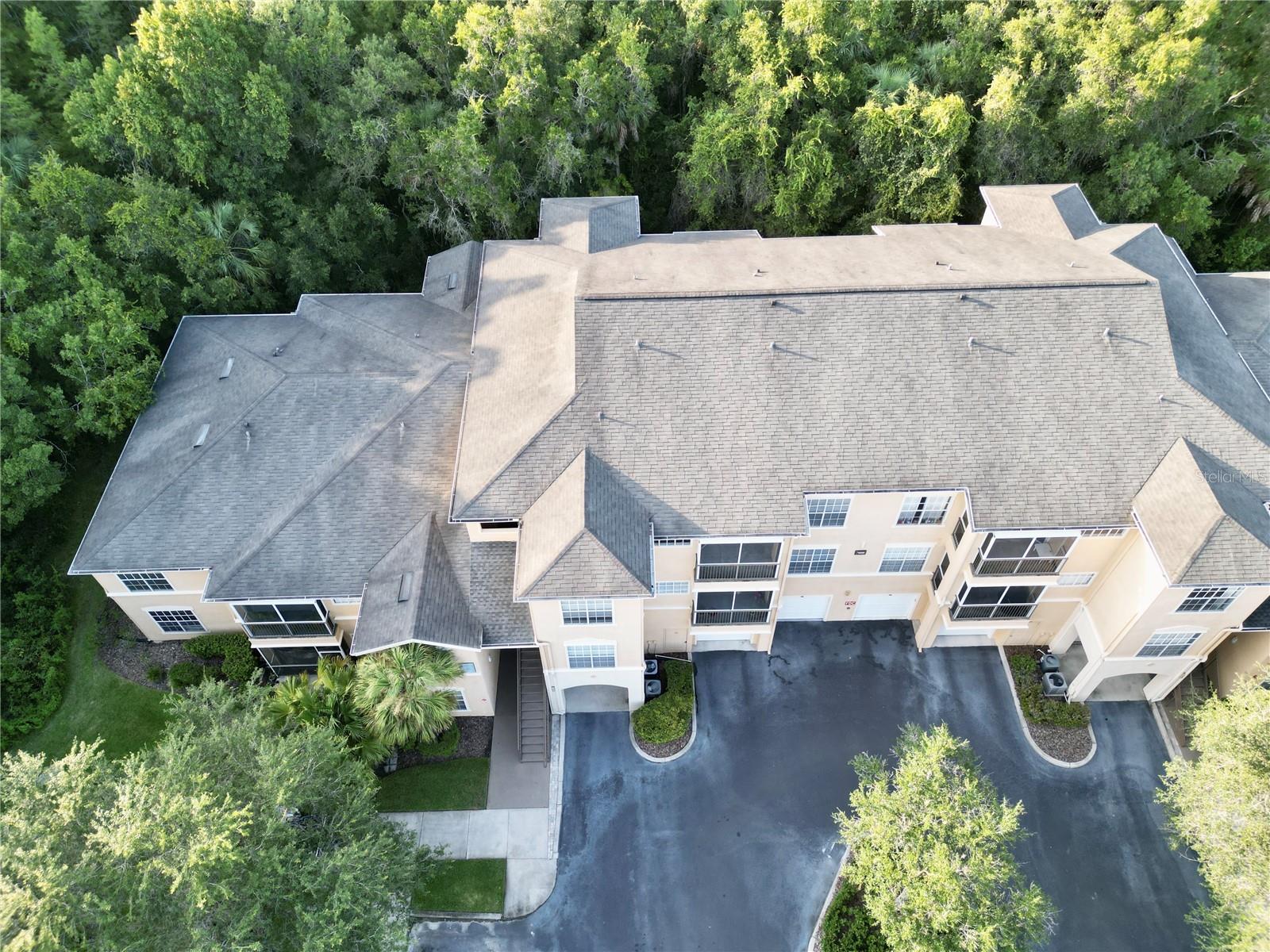 OXFORD PLACE AT TAMPA PALMS A - Residential