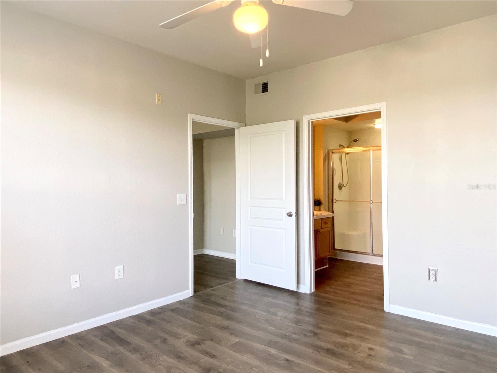 OXFORD PLACE AT TAMPA PALMS A - Residential